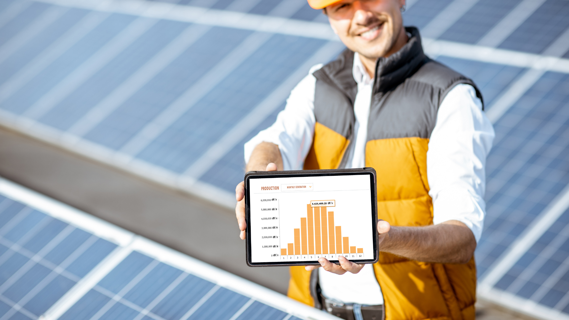 Experience real-time solar analytics at your fingertips